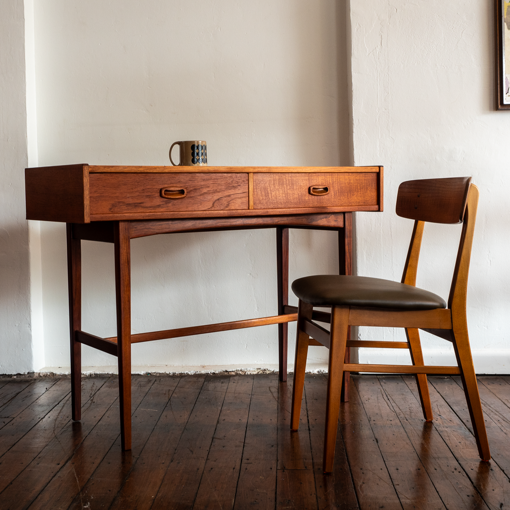 Parker Nordic Console - Hall Table | Zander & Co ??? Zander & Co.