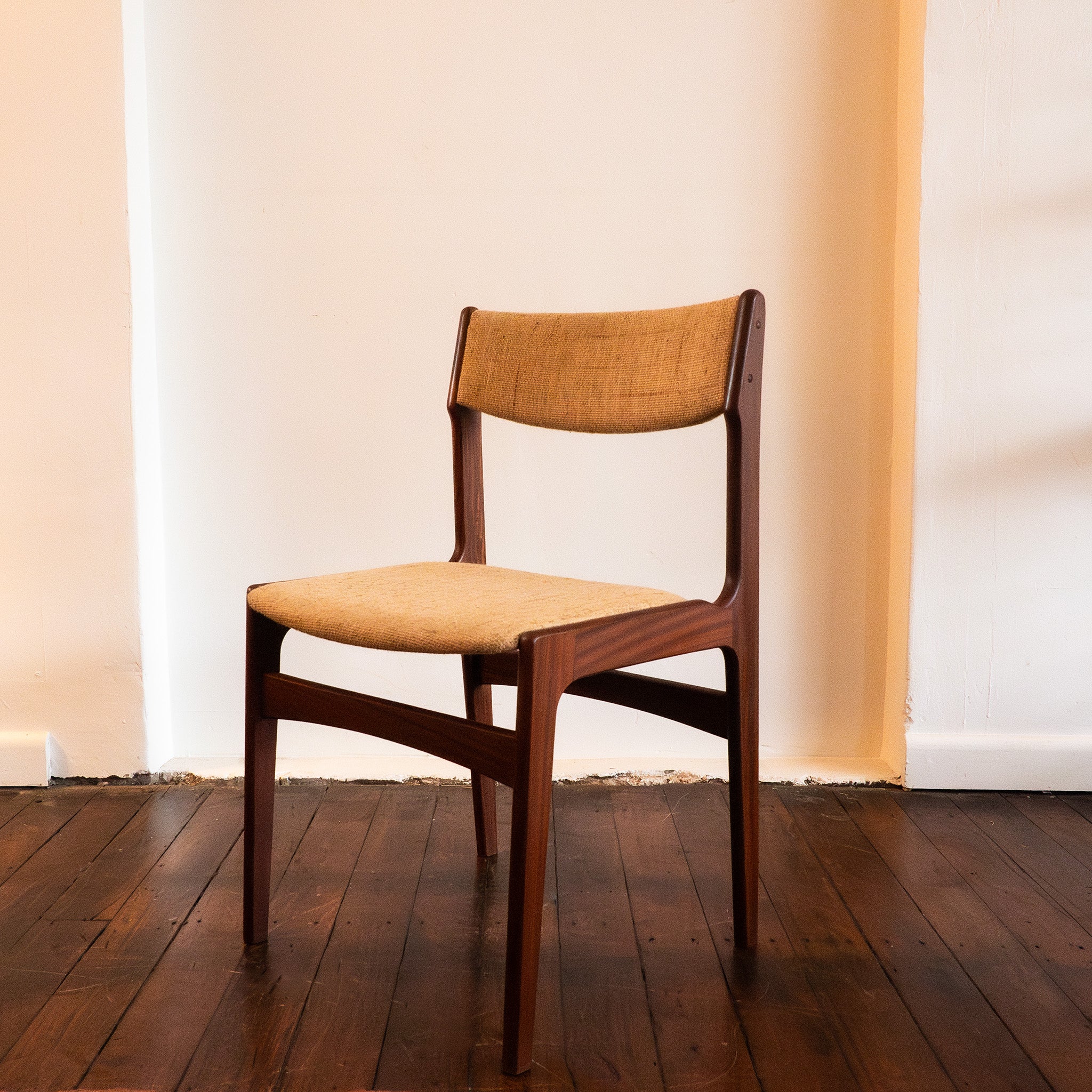 Side Chair