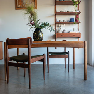 Fler Dining Table 