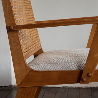 Carver chair detail