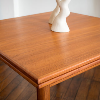 Parker Table top