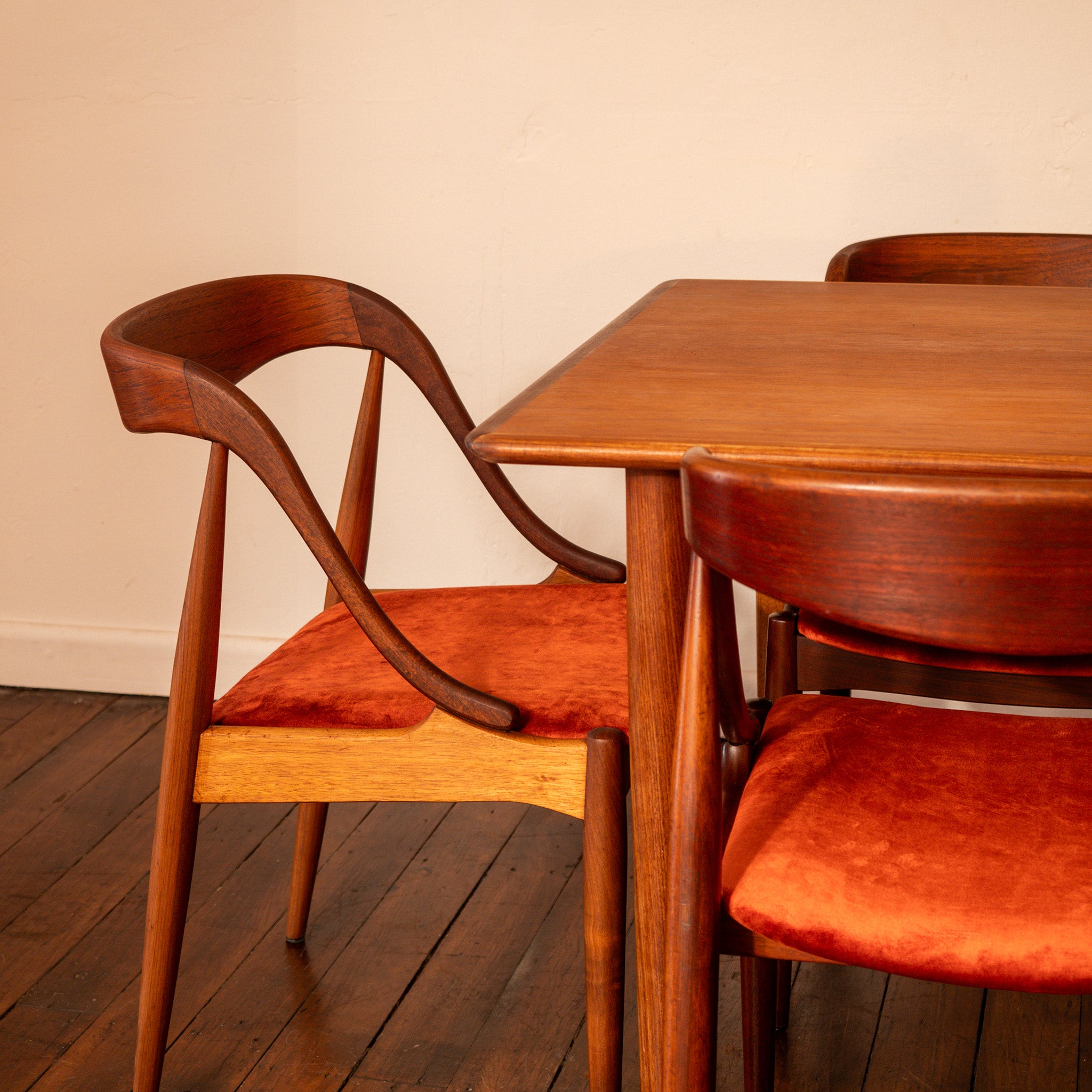 Dining Chair and table