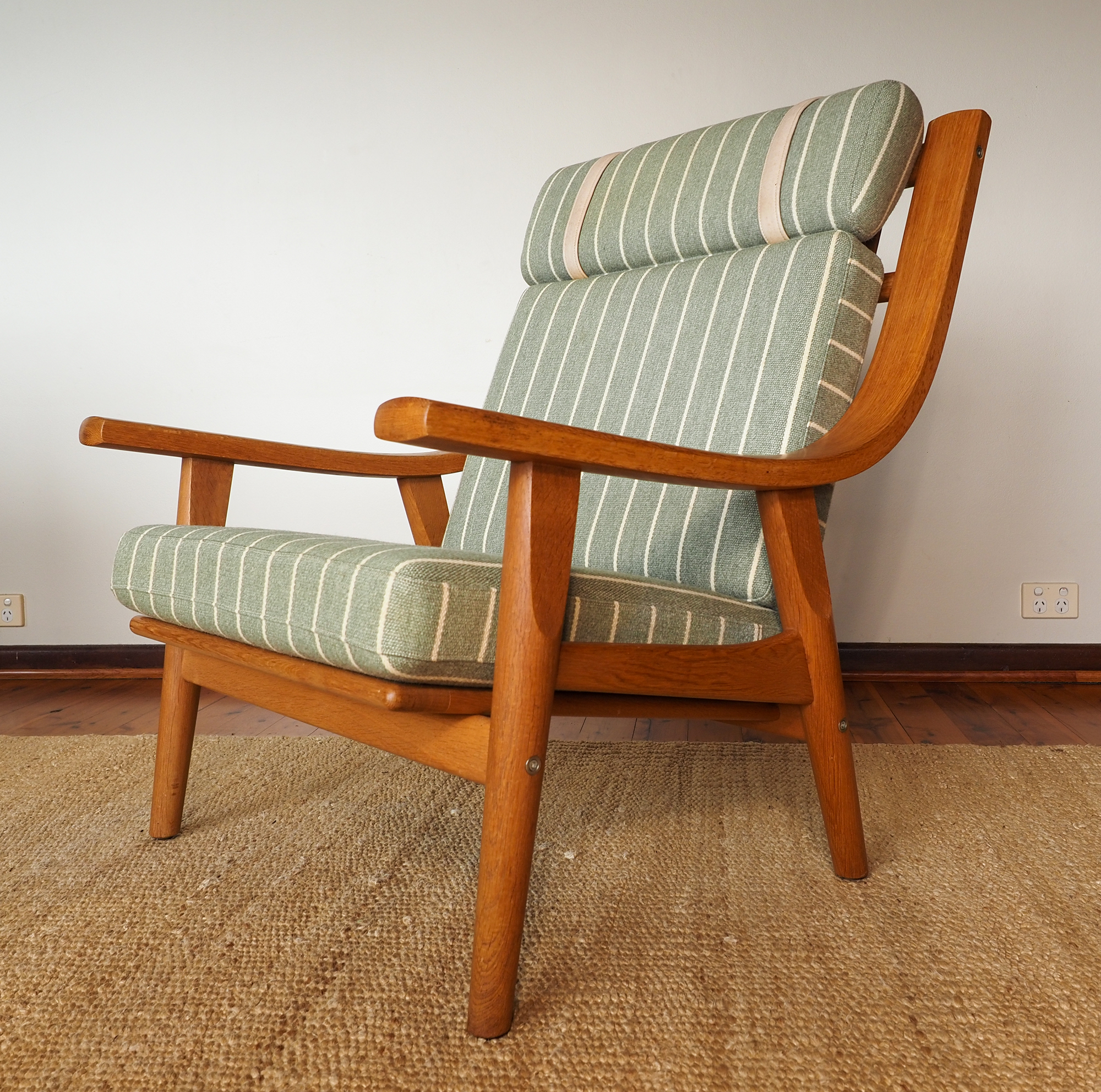 Wegner armchair discount